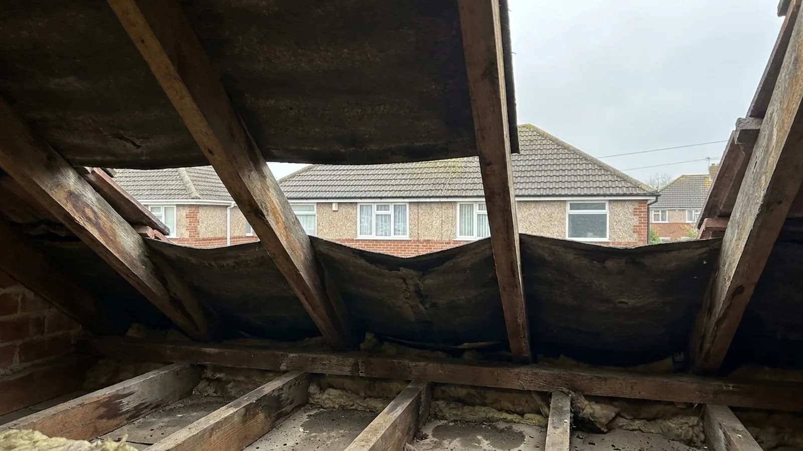 Membrane sagging between rafters